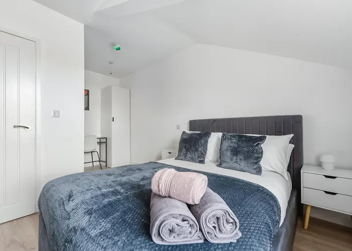 Luxurious 3 Bedroom House In The District * Kendal